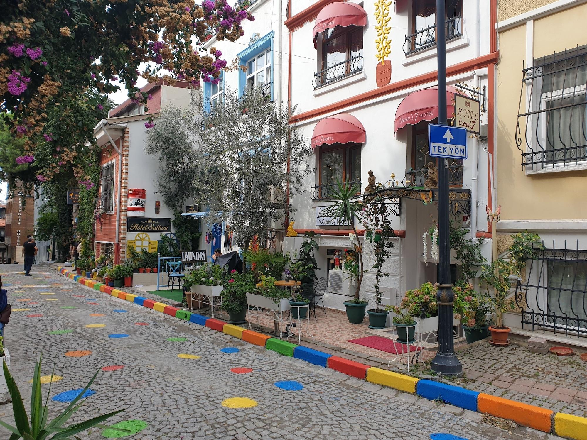 Oceans 7 Hotel Istanbul Eksteriør billede